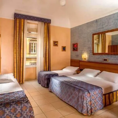 Assisi Hotel 3*