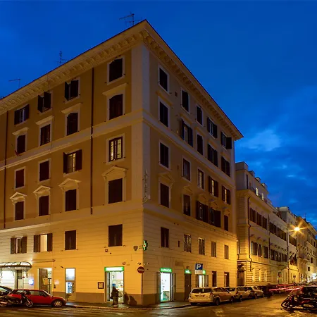 فندق Assisi 3*
