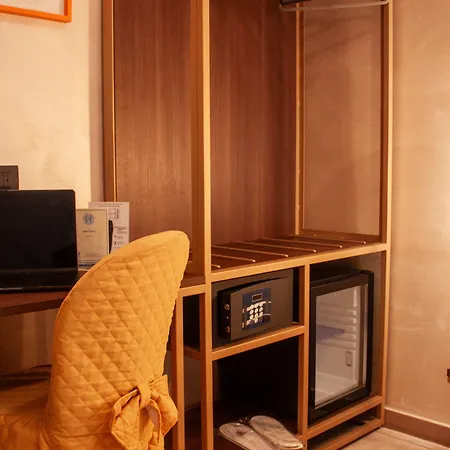 Assisi Hotel 3*