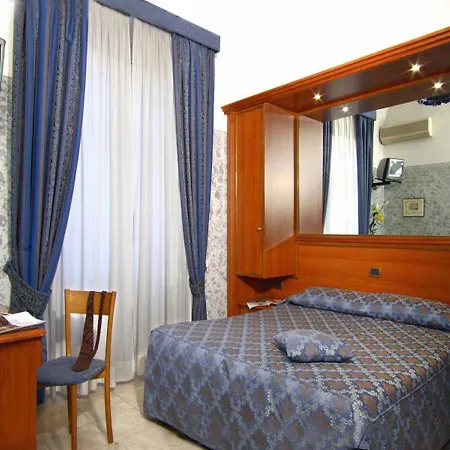 فندق Assisi 3*