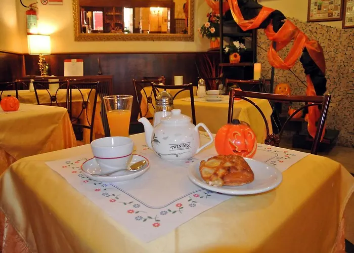 Assisi מלון רומא