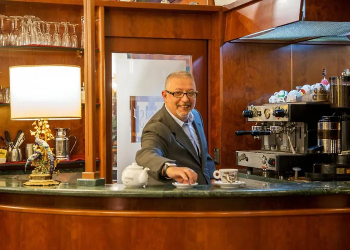 Assisi מלון רומא